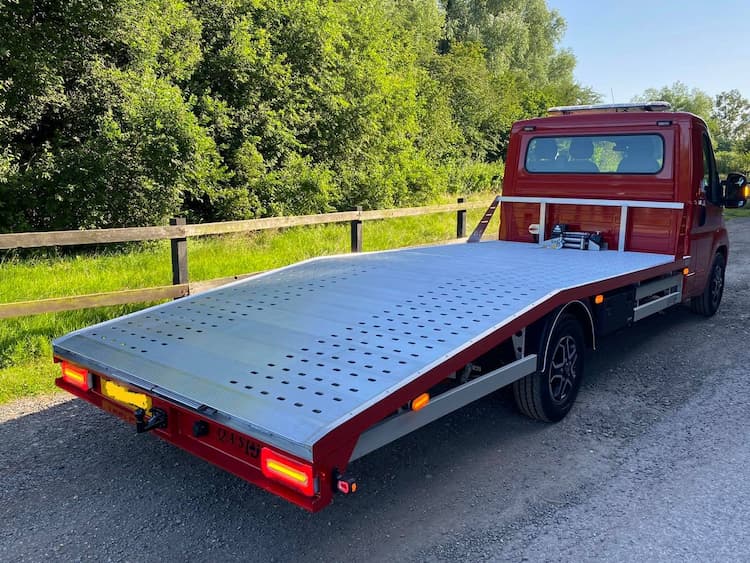 Image of Beaver tail truck body
