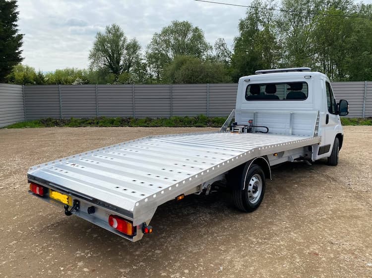 Image of Beaver tail truck body